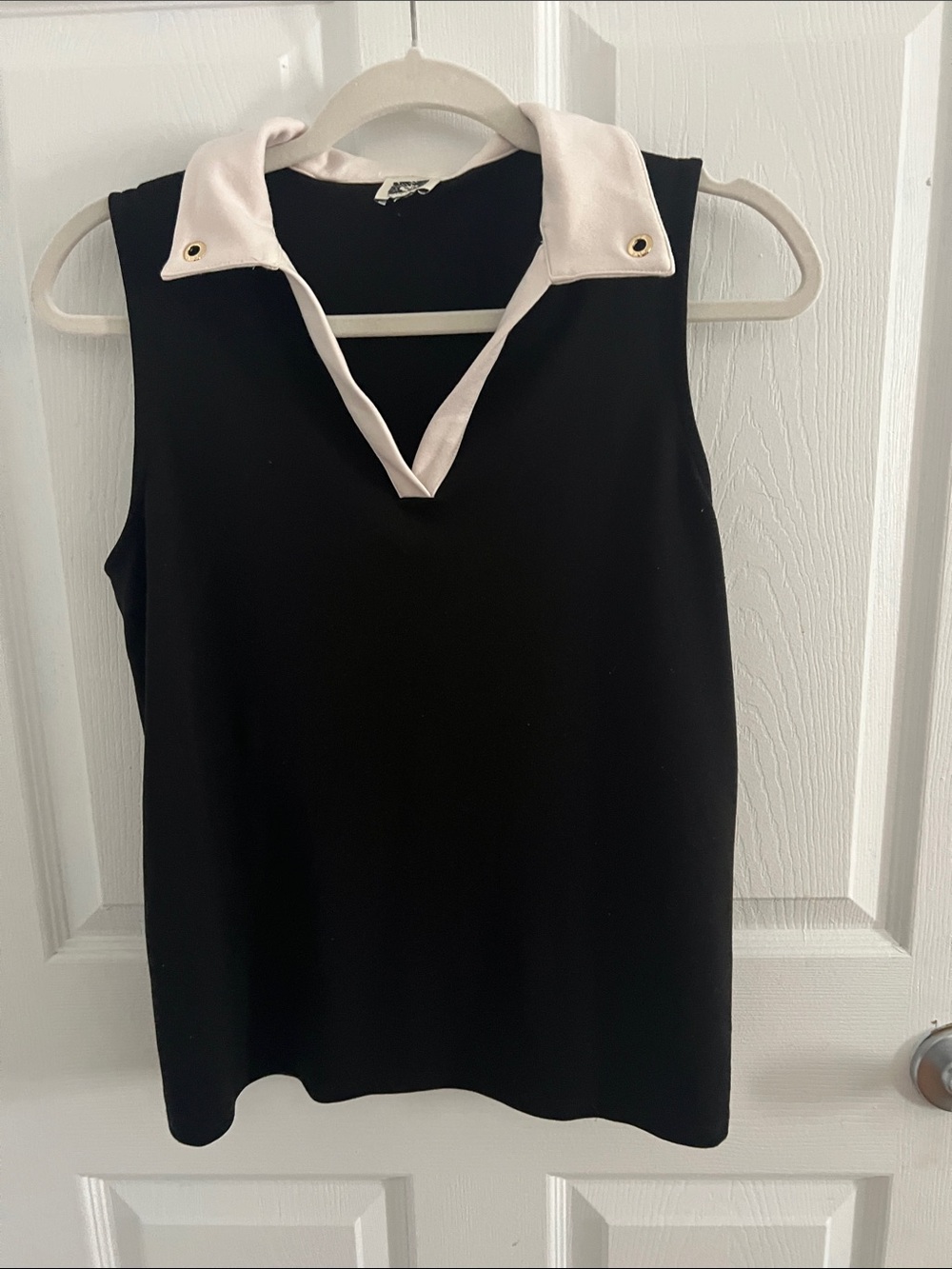 Anne Klein Black Sleeveless Tank with Cream Collar